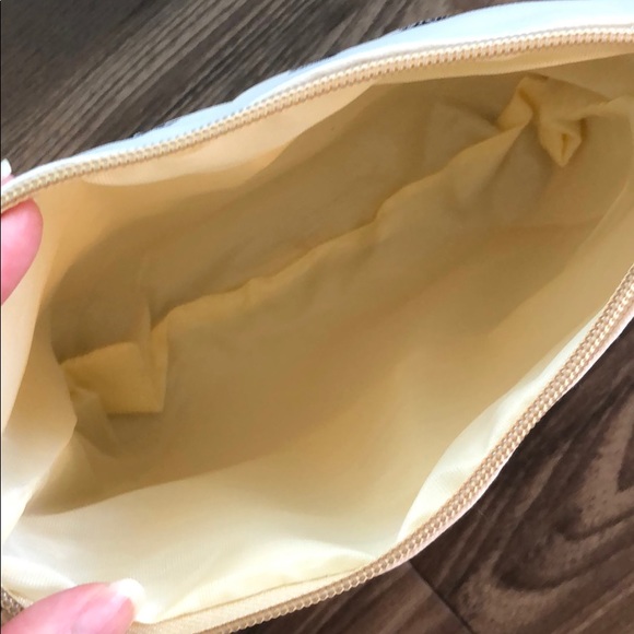 ⭐️ Eyelash Cosmetic Bag - Picture 4 of 6